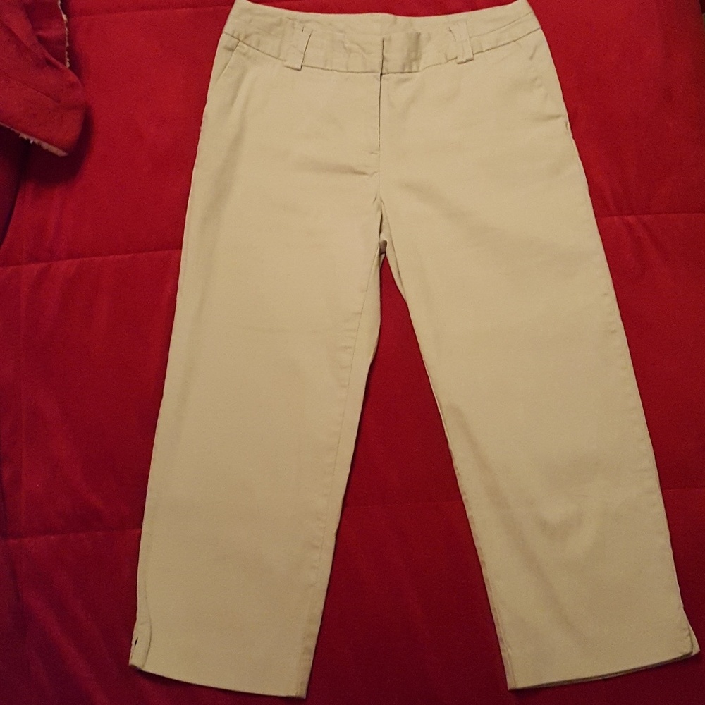 Khaki capris
