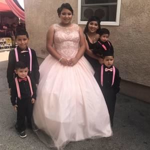 Meet your Posher, Analicia