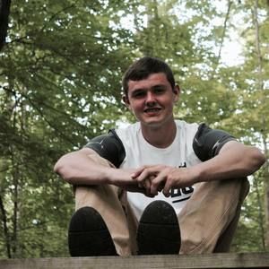 Meet your Posher, Troy