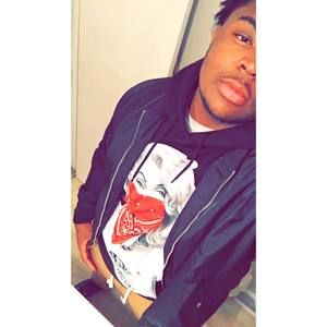 Meet your Posher, Akil