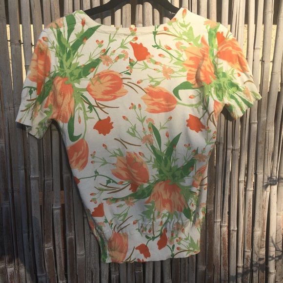 Springtime Retro Style Sweater Top - Picture 3 of 5