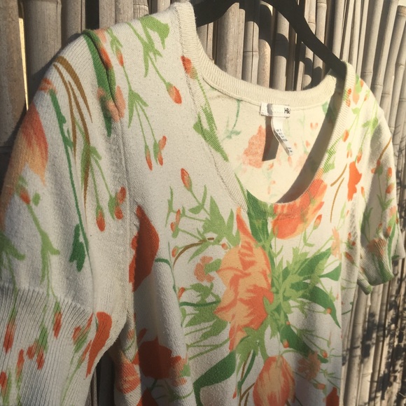 Springtime Retro Style Sweater Top - Picture 4 of 5