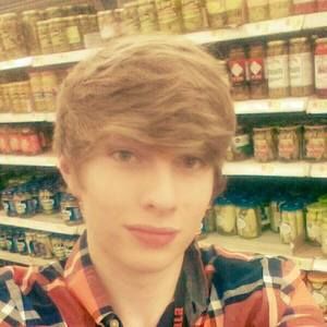 Meet your Posher, Micah