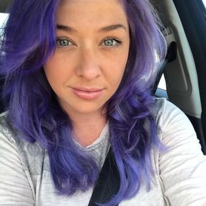 Meet your Posher, Christine