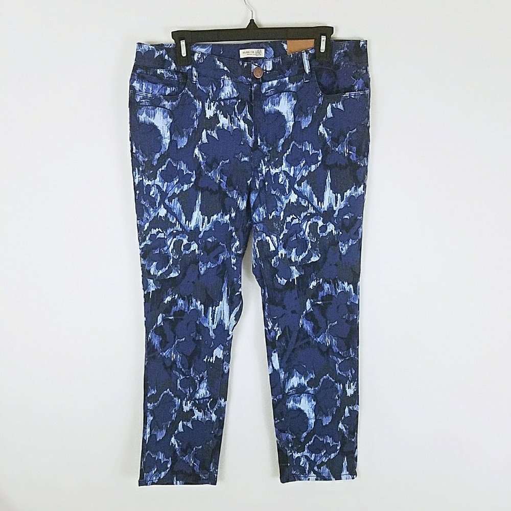 Coldwater Creek Floral Ankle Length Jeans