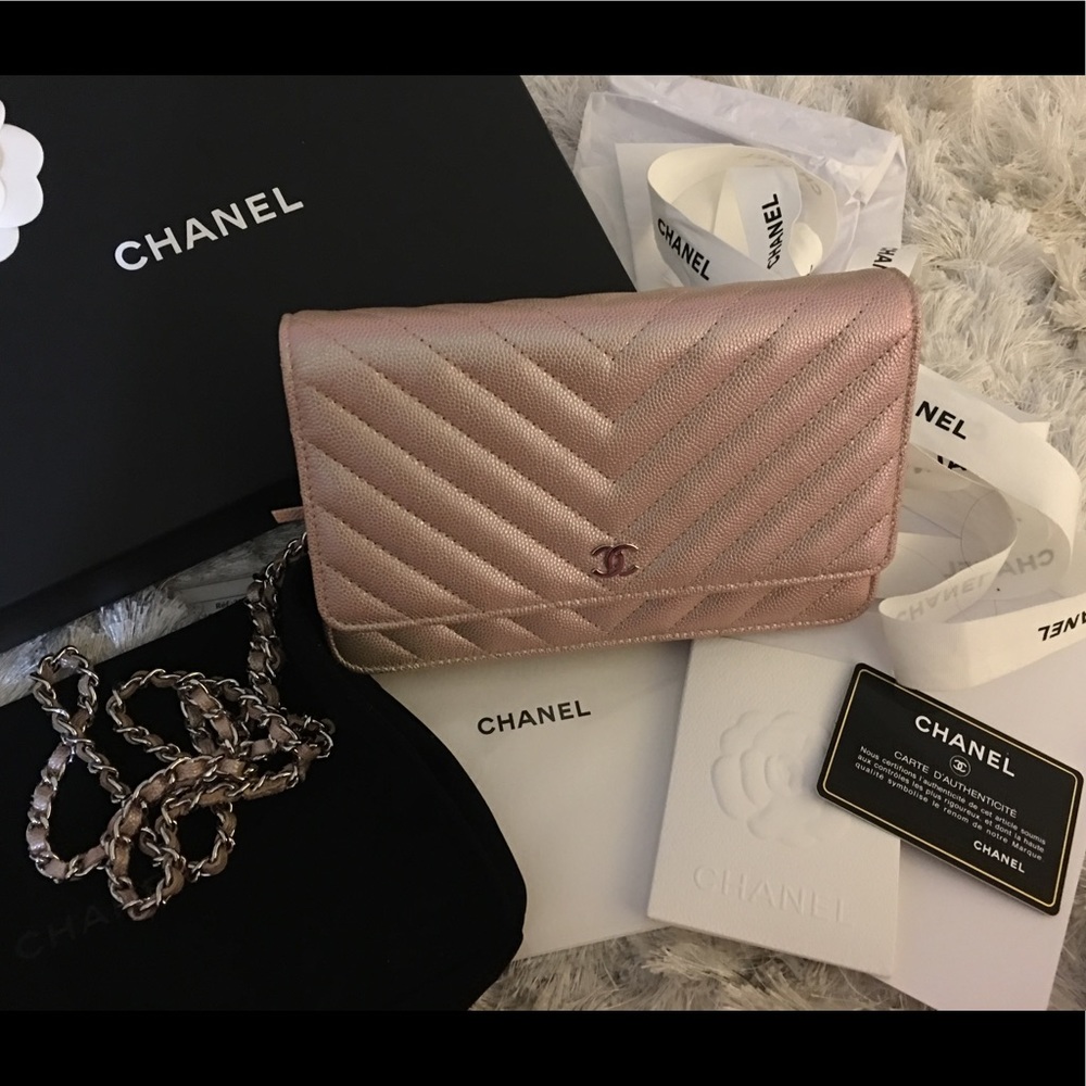 🚫SOLD Chanel Wallet on Chain WOC Light Gold