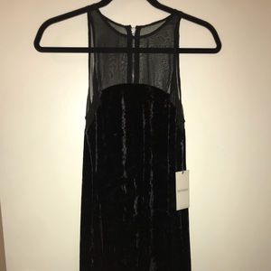 Black velvet shift dresd