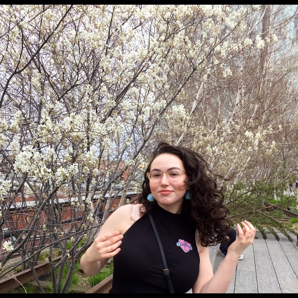 Meet your Posher, Rachel - Picture 7 of 8