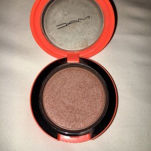 Mac shimmer blush