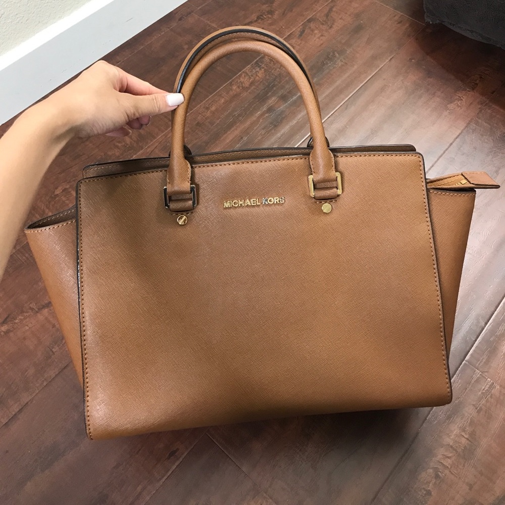 Michael Kors Selma