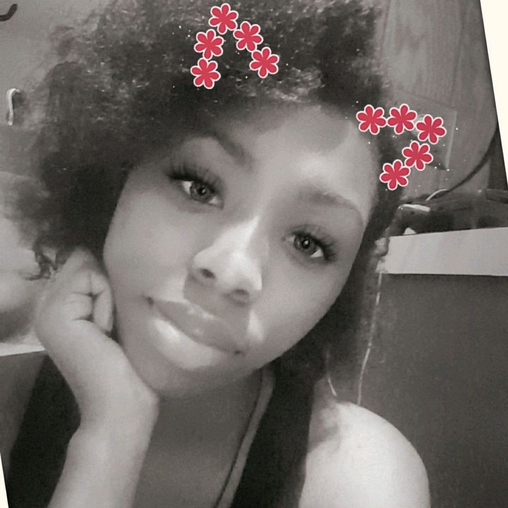 Meet your Posher, Yajarai
