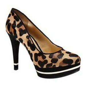 Gianni Bini Platform Leopard Print Heel