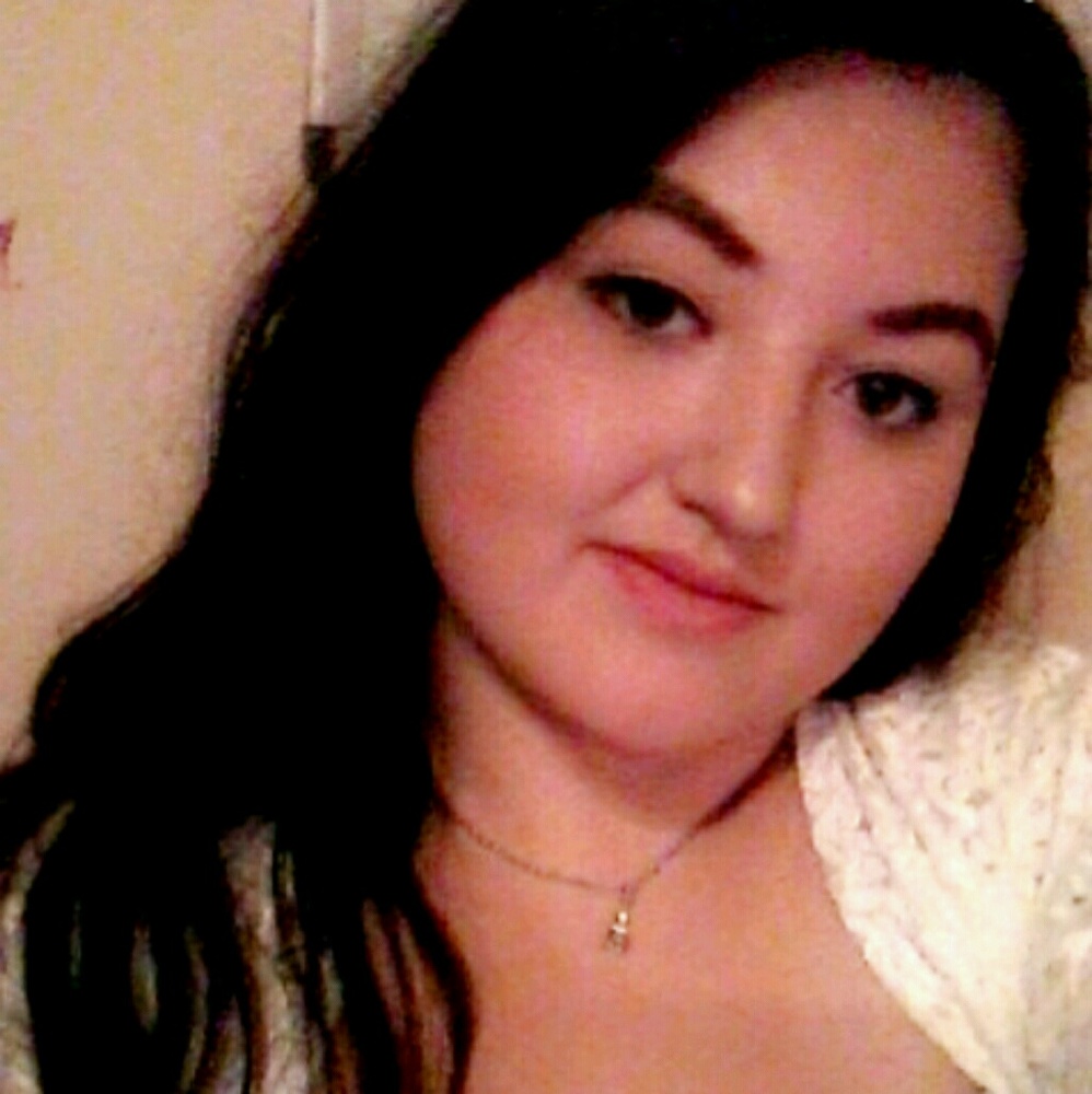 Meet your Posher, Carly