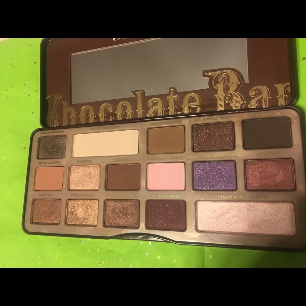 Too Faced Chocolate Bar palette