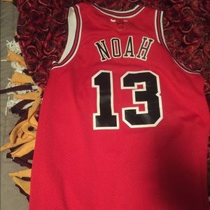 Joakim Noah home bulls jersey