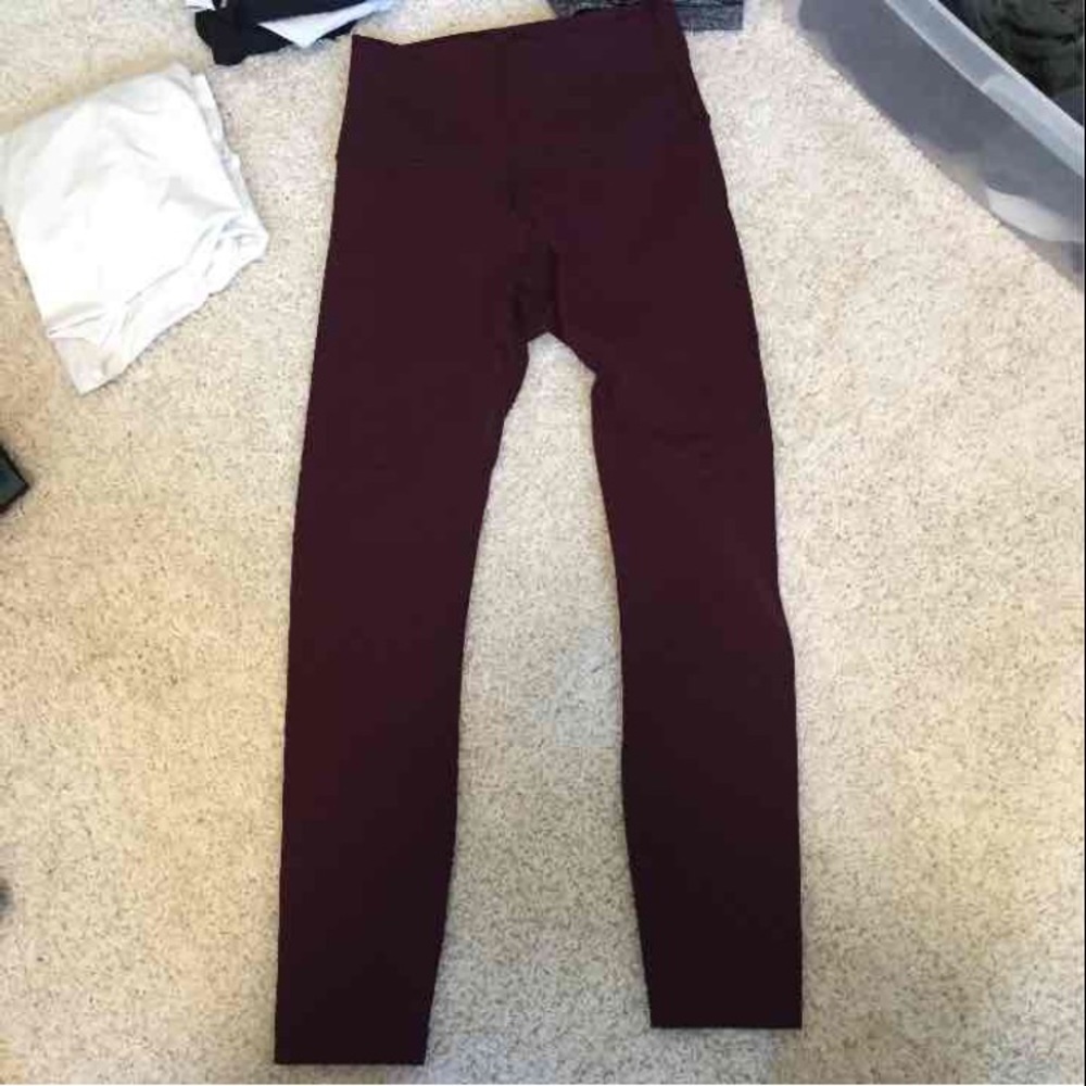 Lululemon high times burgundy 4