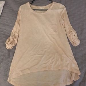 High low mid sleeve blouse