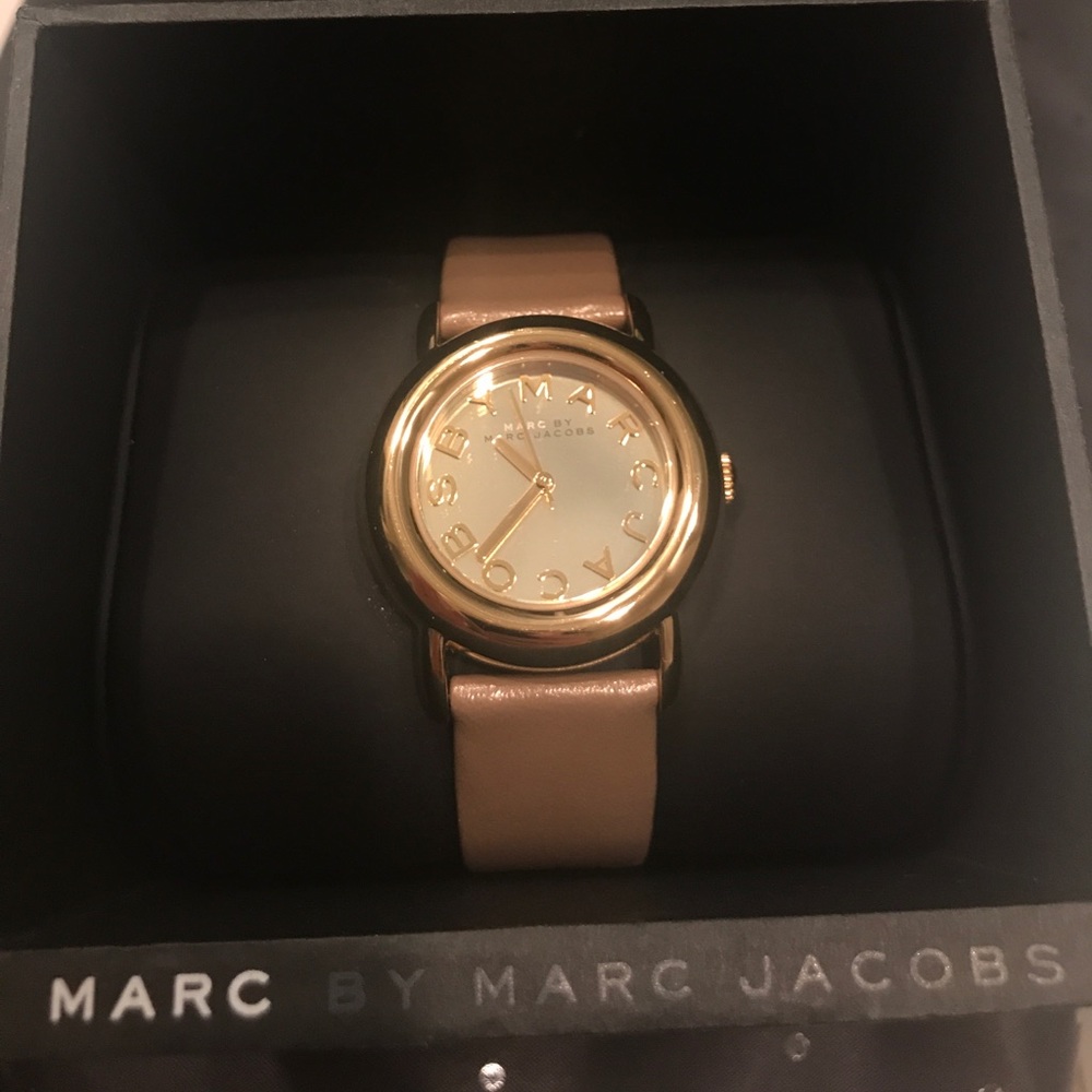 Marc By Marc Jacobs Watch. Color Tan.