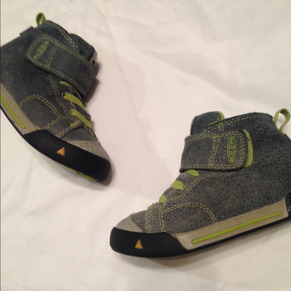 Toddler Boys Keen High Tops Size 9