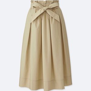 Uniqlo | Beige High Waist Skirt