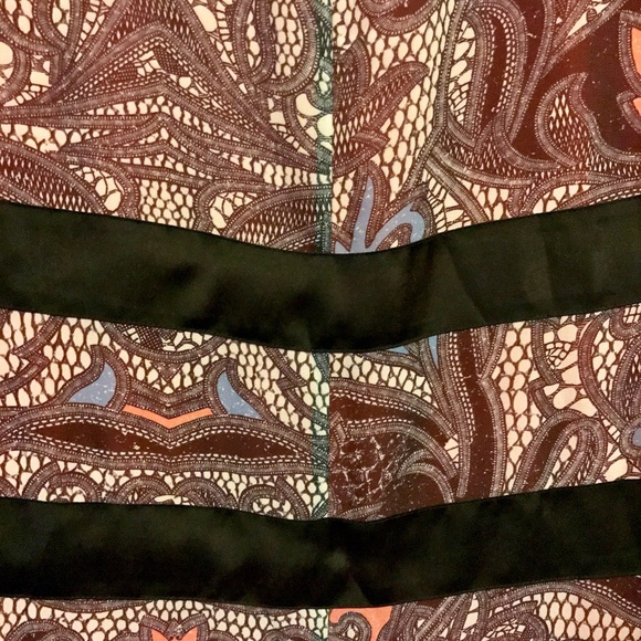 Kardashian Collection Dress - Picture 4 of 7