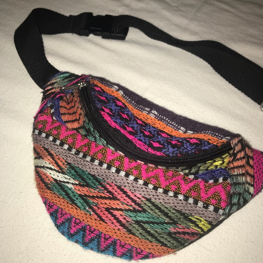 ✨SOLD✨Aztec Stitched Fanny Pack