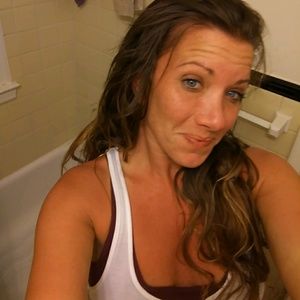 Meet your Posher, Candice