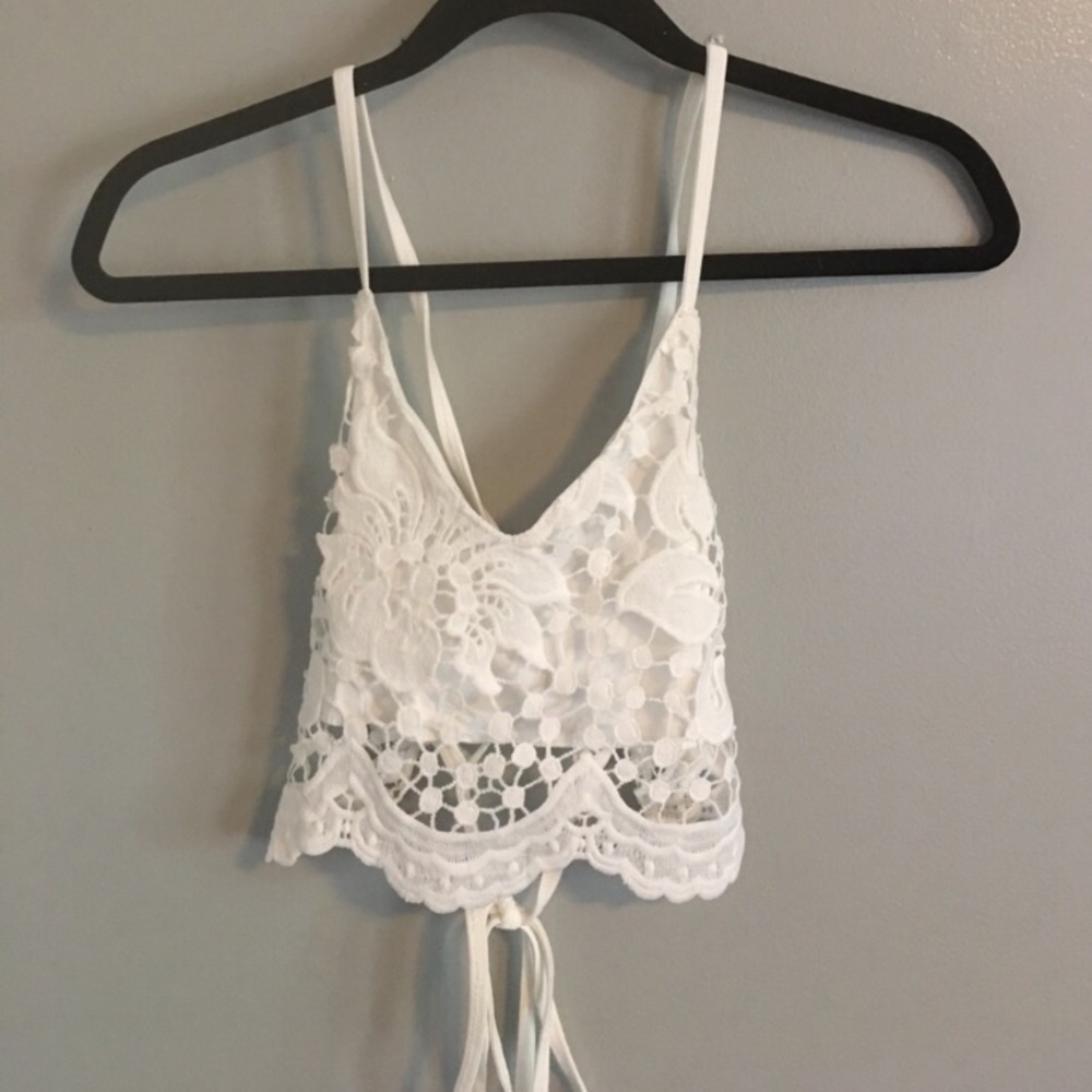 😍Lace open back festival/crop top❤️❤️