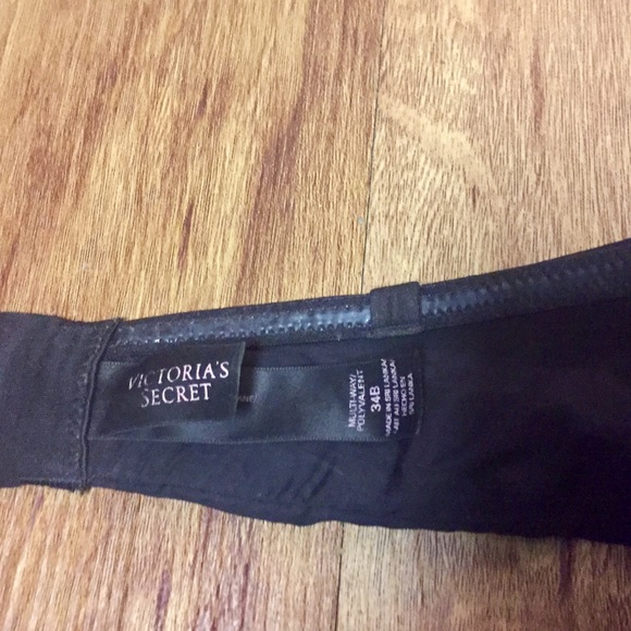 Black Strapless Victoria's Secret Bra 34B - Picture 4 of 4