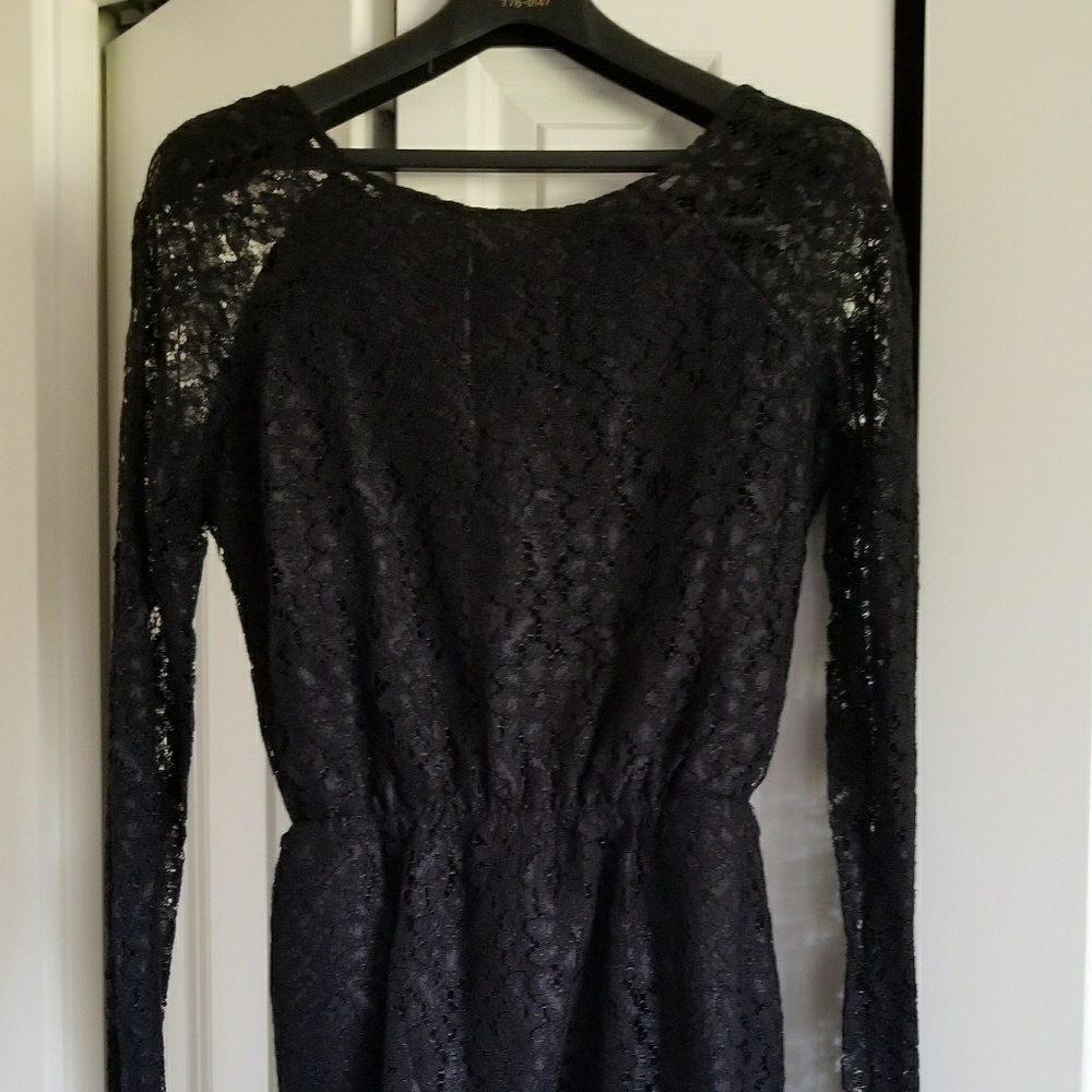Never been worn Dolce Vita Black lace dress