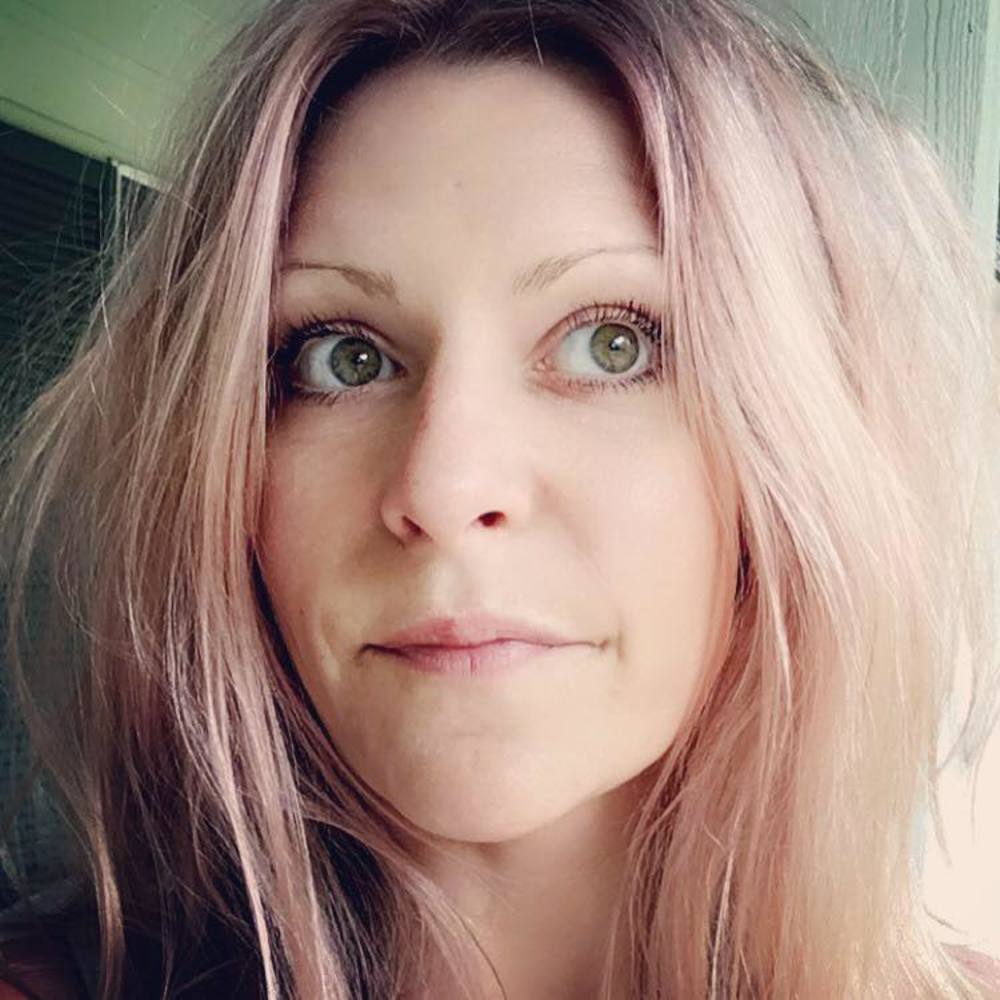 Meet your Posher, Gwen