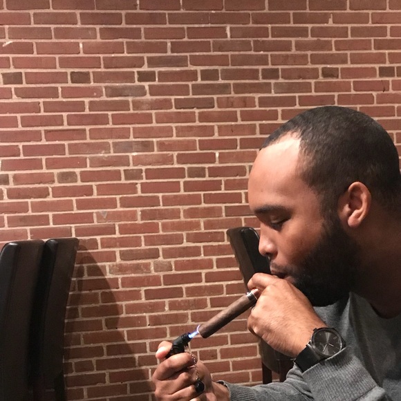 Meet your Posher, Andrew - Picture 1 of 1