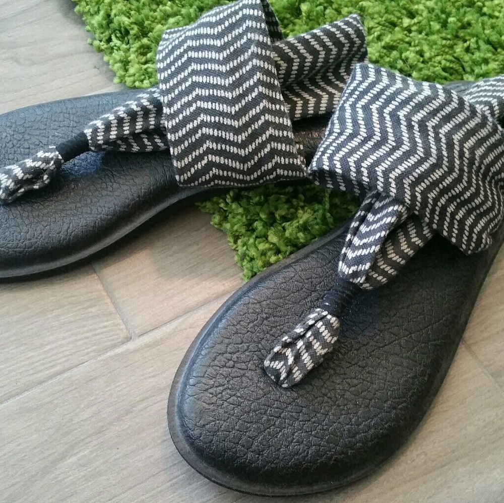 Sanuk Yoga Slings