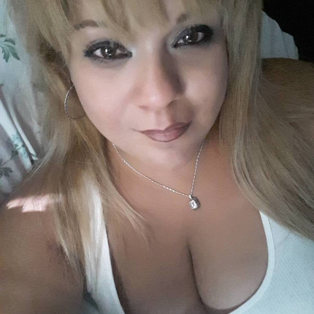 Meet your Posher, Isabel