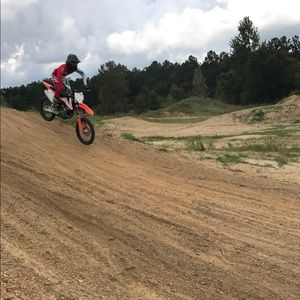 Meet your Posher, Ethan