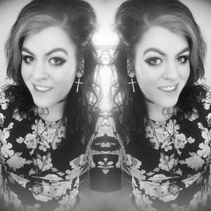 Meet your Posher, Anne