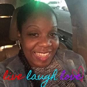 Meet your Posher, Renee