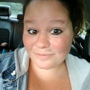 Meet your Posher, Brandy