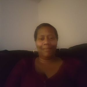 Meet your Posher, Pamela