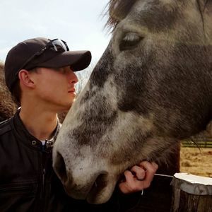 Meet your Posher, Cody