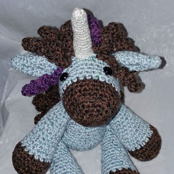 Meet your Posher, Lara - Picture 1 of 1