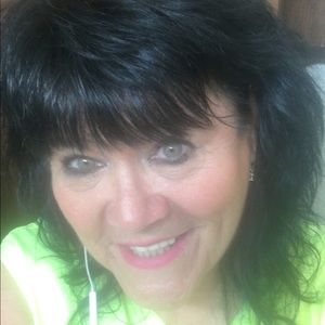 Meet your Posher, Sally