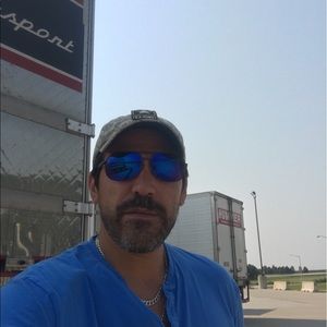 Meet your Posher, Gerardo