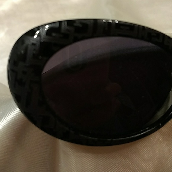 Vintage Escada Sunglasses - Picture 3 of 8