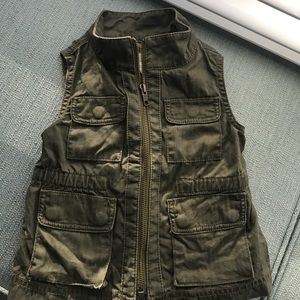 Jcrew crewcuts little girls green utility vest sz2