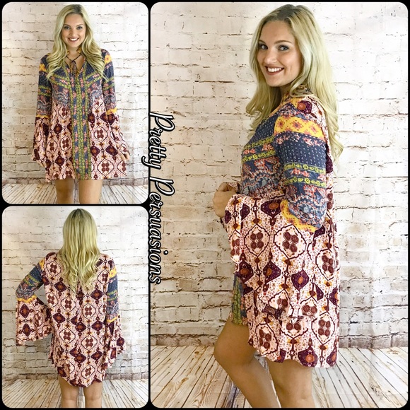 SALE‼️ NWT Printed Bell Sleeve Boho Festival Dress - Picture 2 of 5