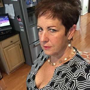 Meet your Posher, Nancy