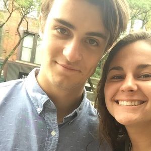 Meet your Posher, Malia