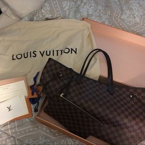 Louis Vuitton Tote