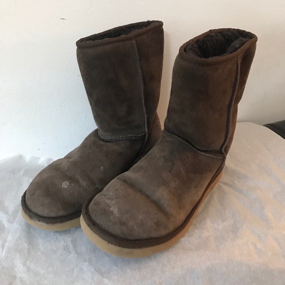 ❌sold UGG BROWN SHEEP LINED BOOTS CLASSIC SHORT - Picture 1 of 8